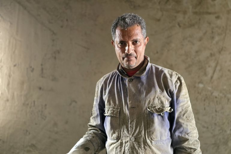 Fuel prices soar on back of Iran war, leaving Yemeni labourers with no work
