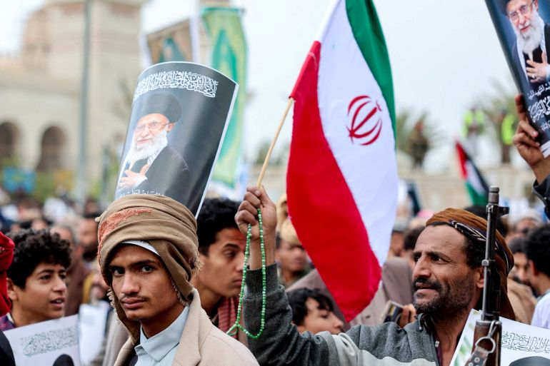 Houthis Mobilize as Yemen Faces Potential Return to Full-Scale War