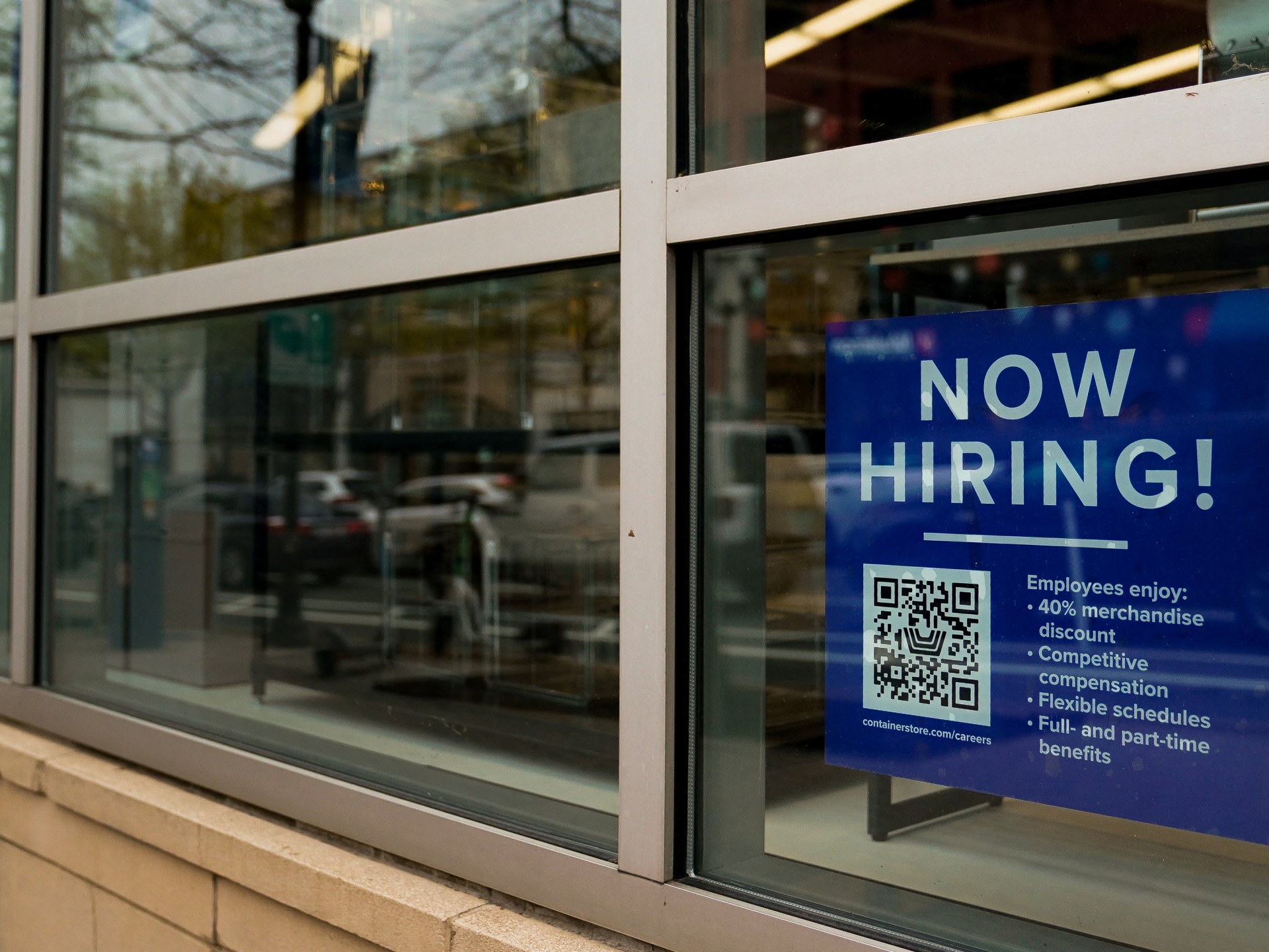 US labour market loses jobs in July amid weaker participation