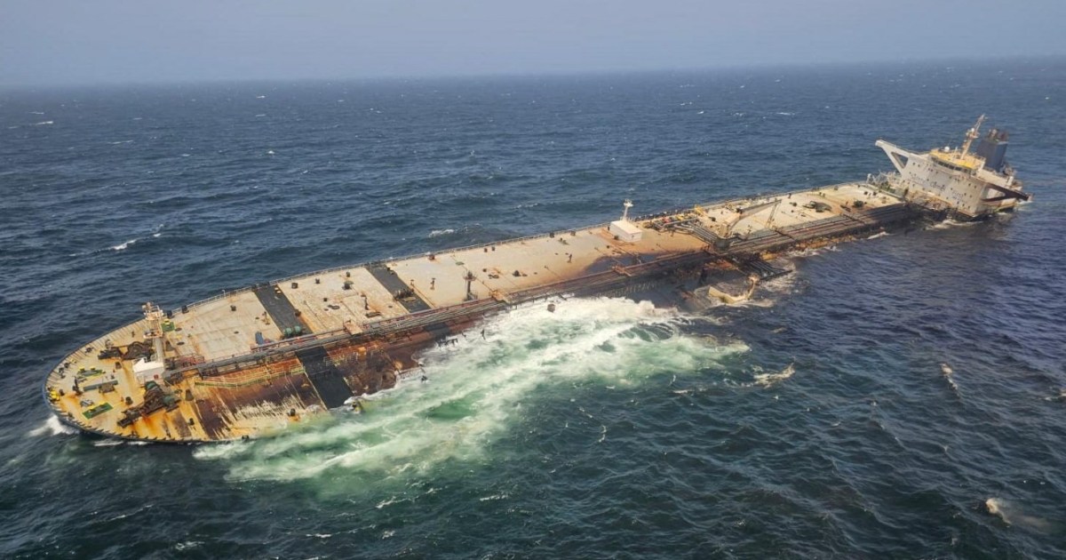 Tanker salvage starts as Oman oil spill expands offshore