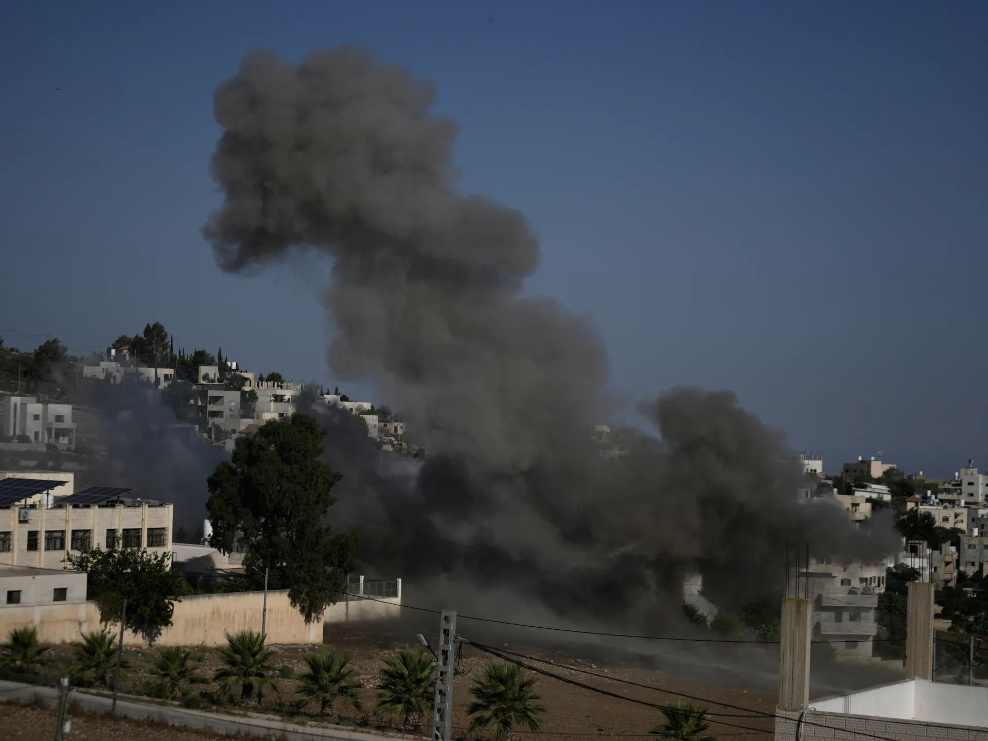 23 Palestinians arrested amid West Bank escalation