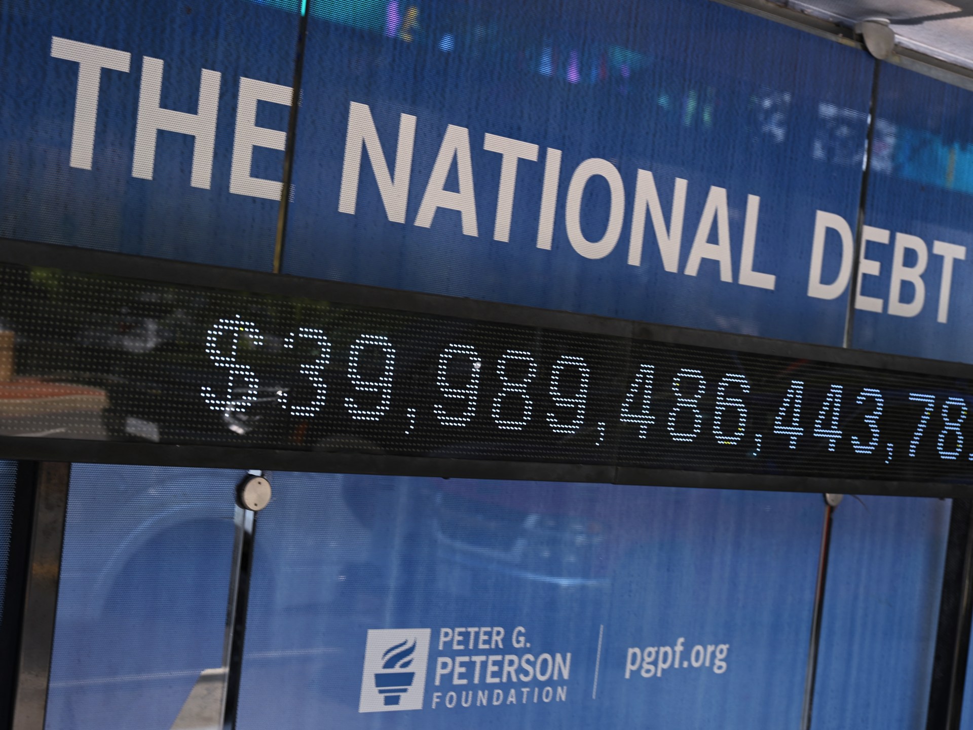 America’s debt reaches a record $40 trillion