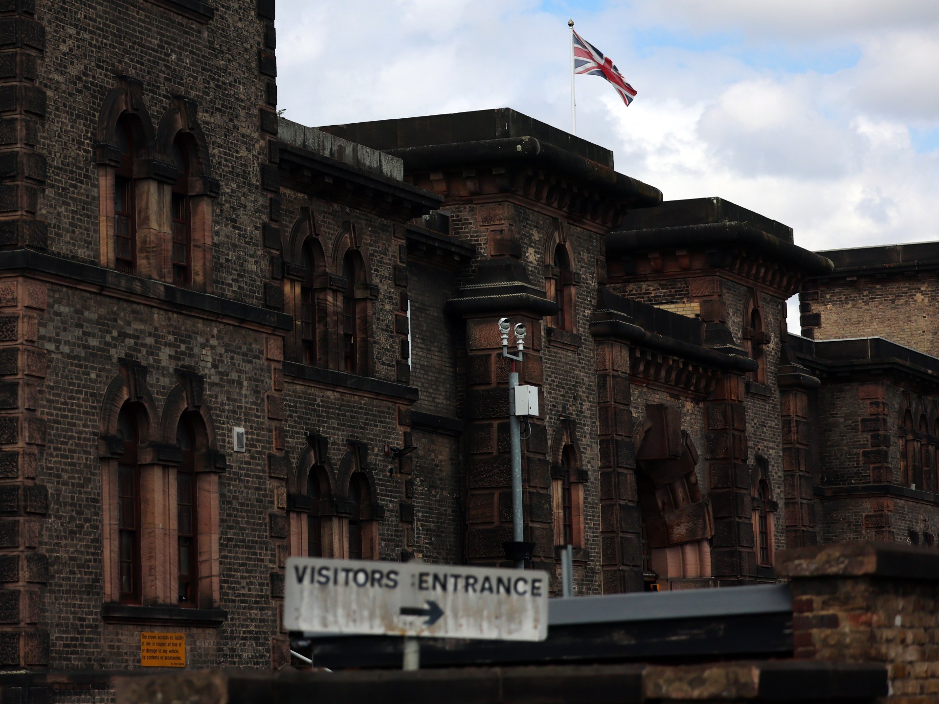 Why England and Wales face a prison crisis over early release