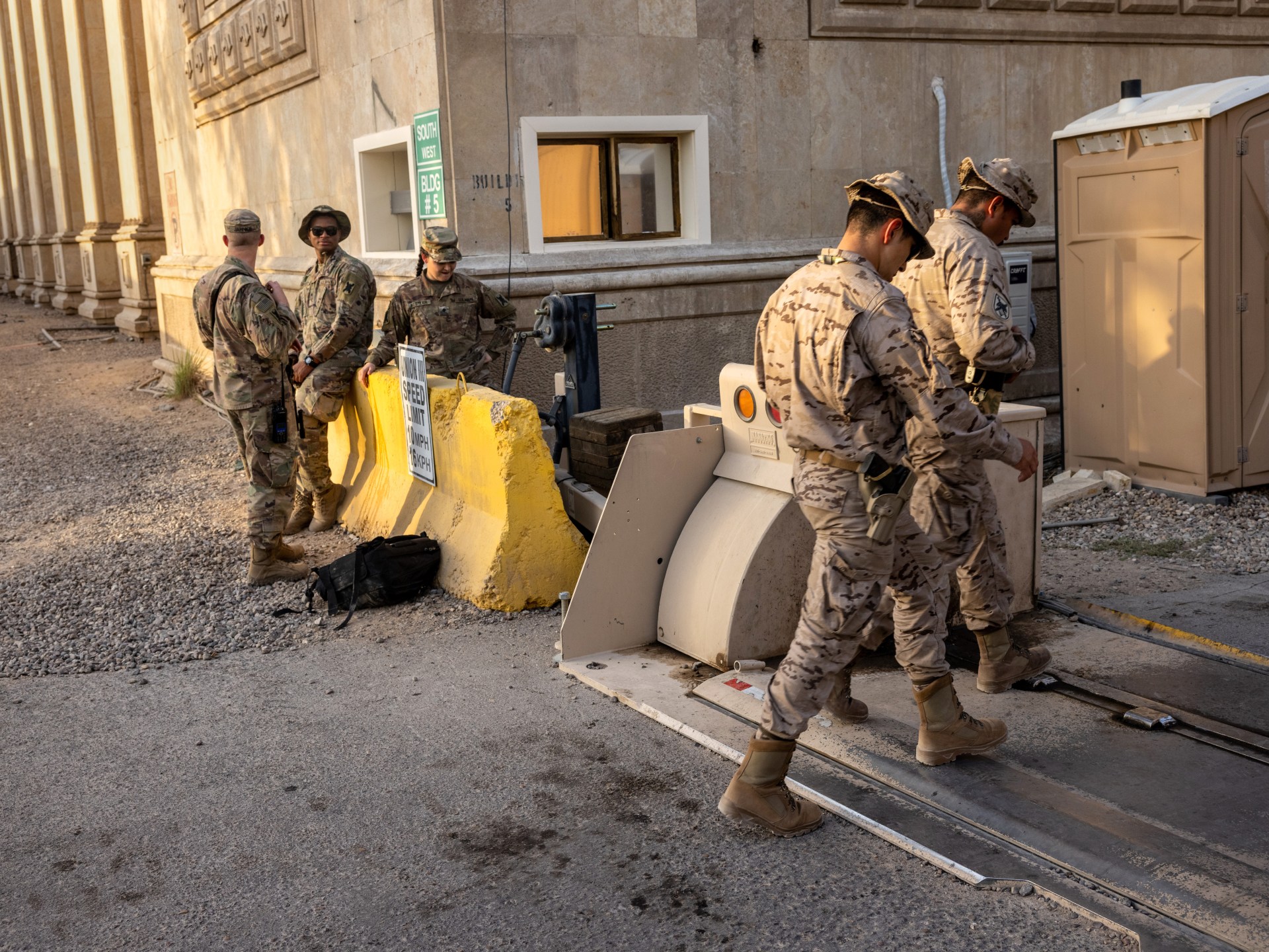 Iraq Says US-Led Coalition Withdrawal Deadline Is Final