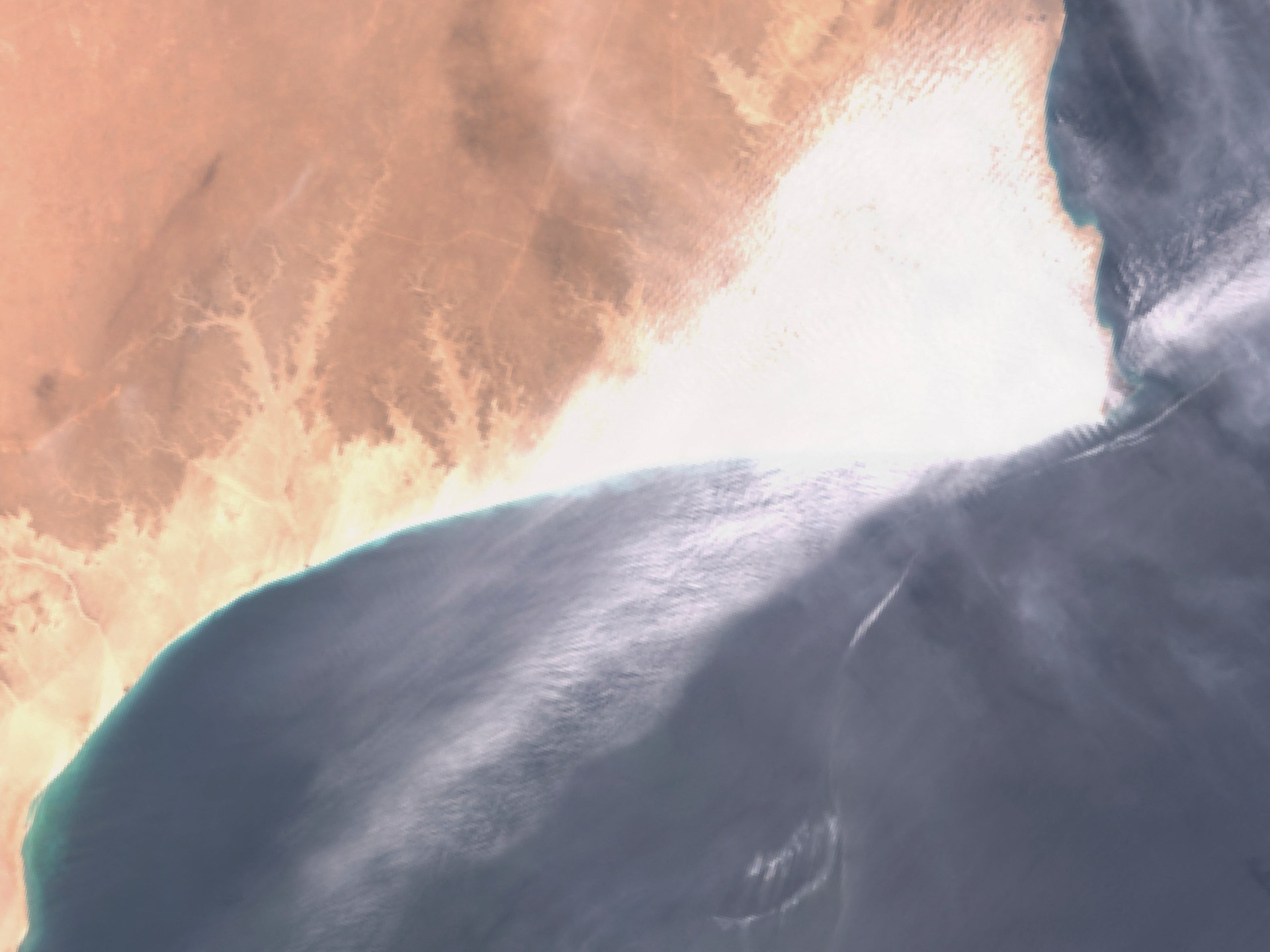 Caroline Bezengi spill reaches Oman’s coast as slick expands