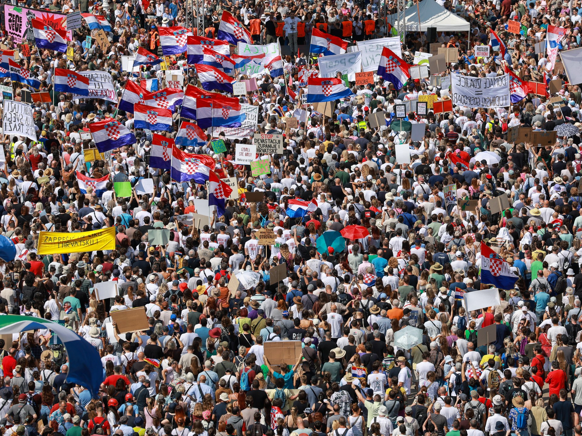 Zagreb protesters demand urgent cleanup of hazardous waste