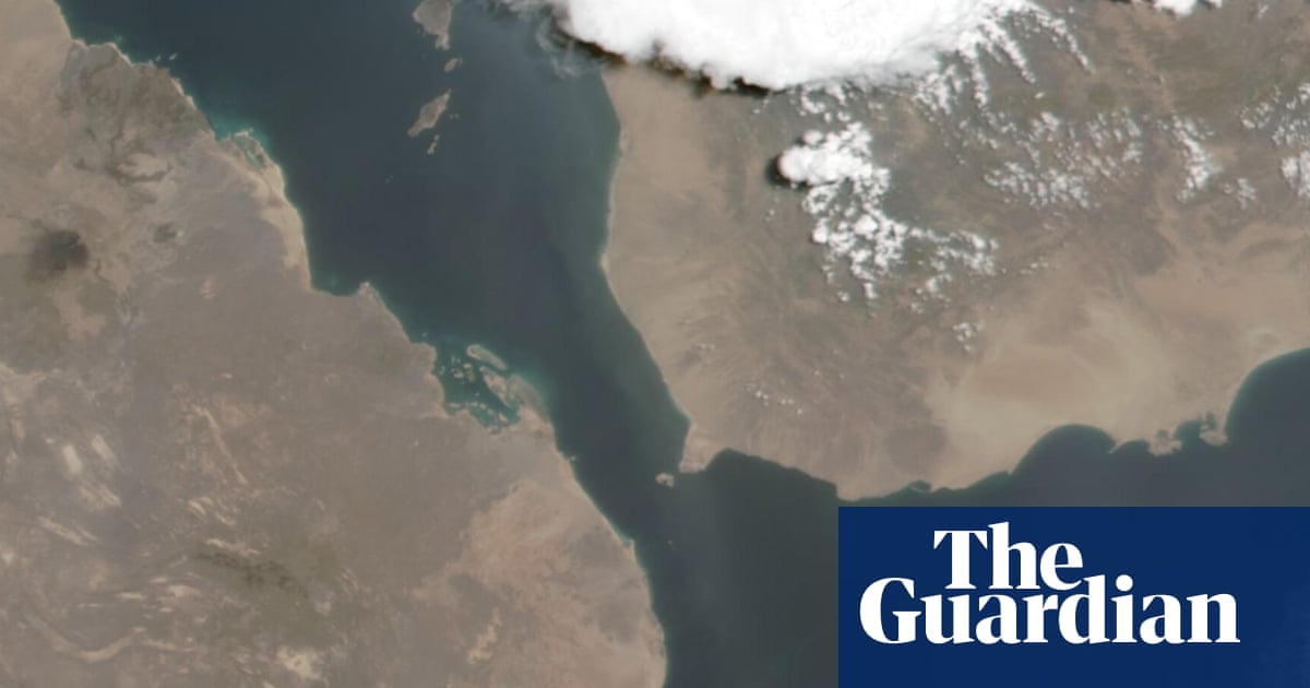 Bab al-Mandab Strait Tensions Drive Brent Crude Above $100 Amid Middle East Crisis