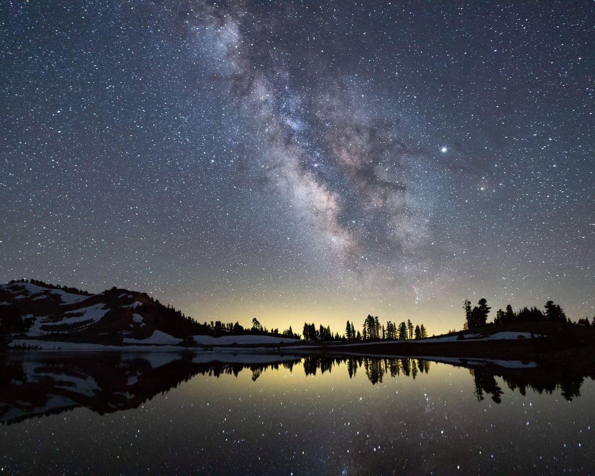 Ancient collision with Gaia Sausage dwarf galaxy flipped Milky Way’s disc by over 90 degrees