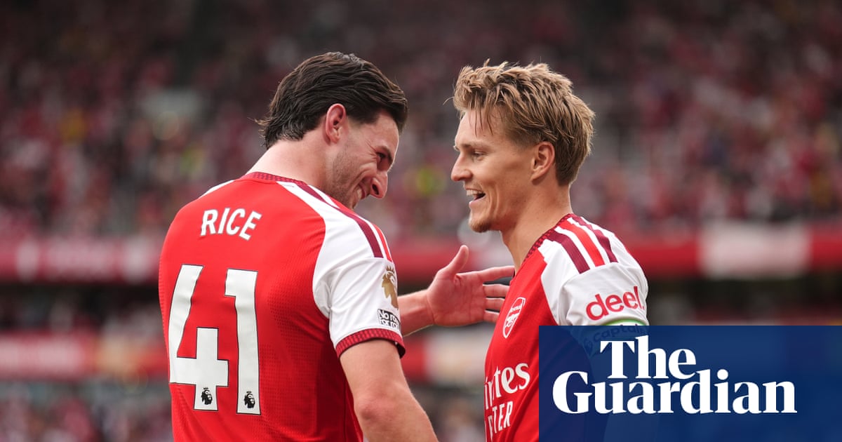 Arsenal beat Chelsea 2-1 after early setback at Emirates