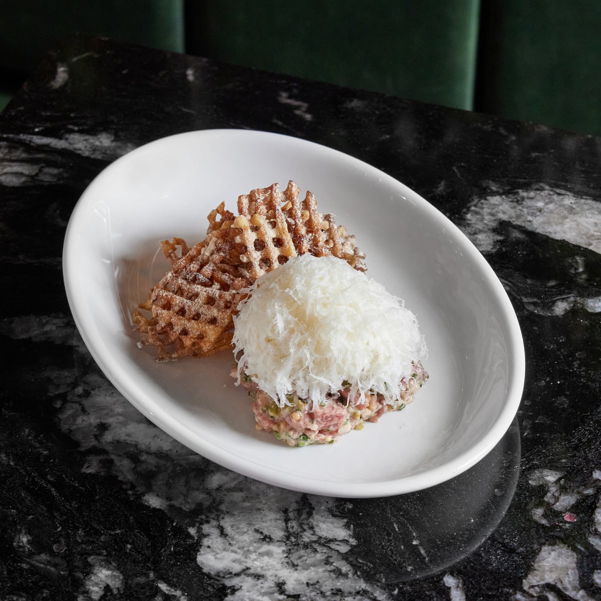 Lennox in Manchester Offers a Unique À La Carte Experience with Dry-Aged Meat Focus