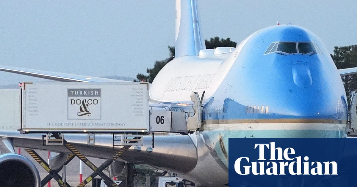 Why Trump’s Air Force One flight is facing scrutiny