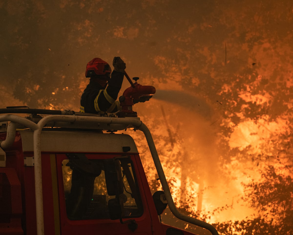 Whole Village Evacuated as Wildfire Nears in Cairngorms National Park