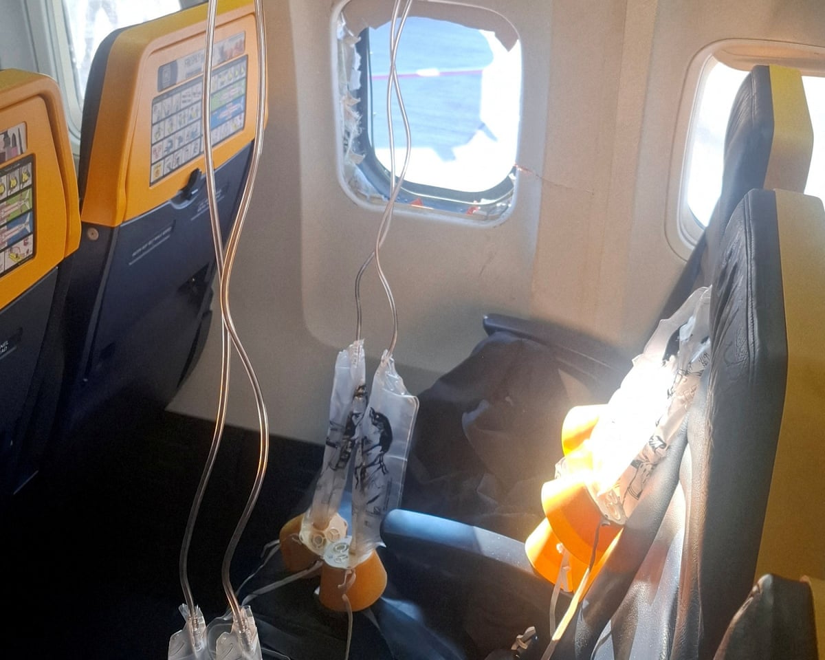 Ryanair confirms aircraft safety following passenger rescue from damaged window