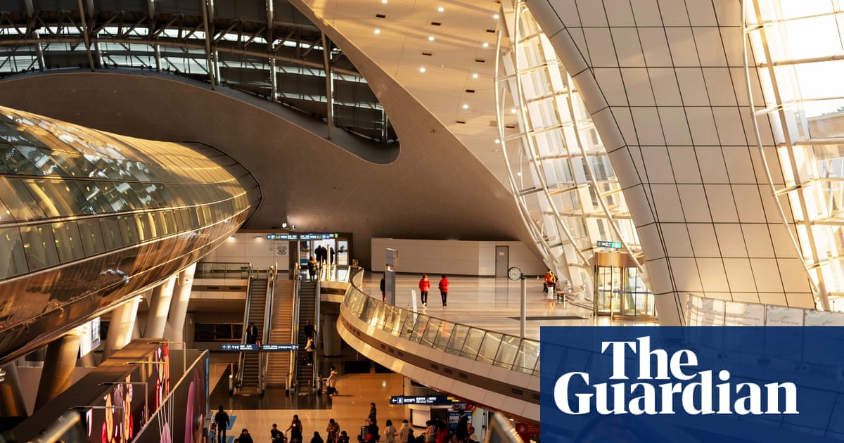 Incheon leads global airport rankings as Middle East traffic shifts
