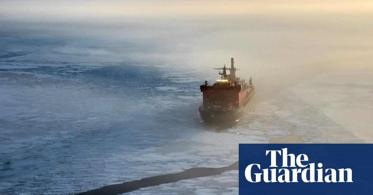 China’s Arctic shipping route offers speed but carries major risks