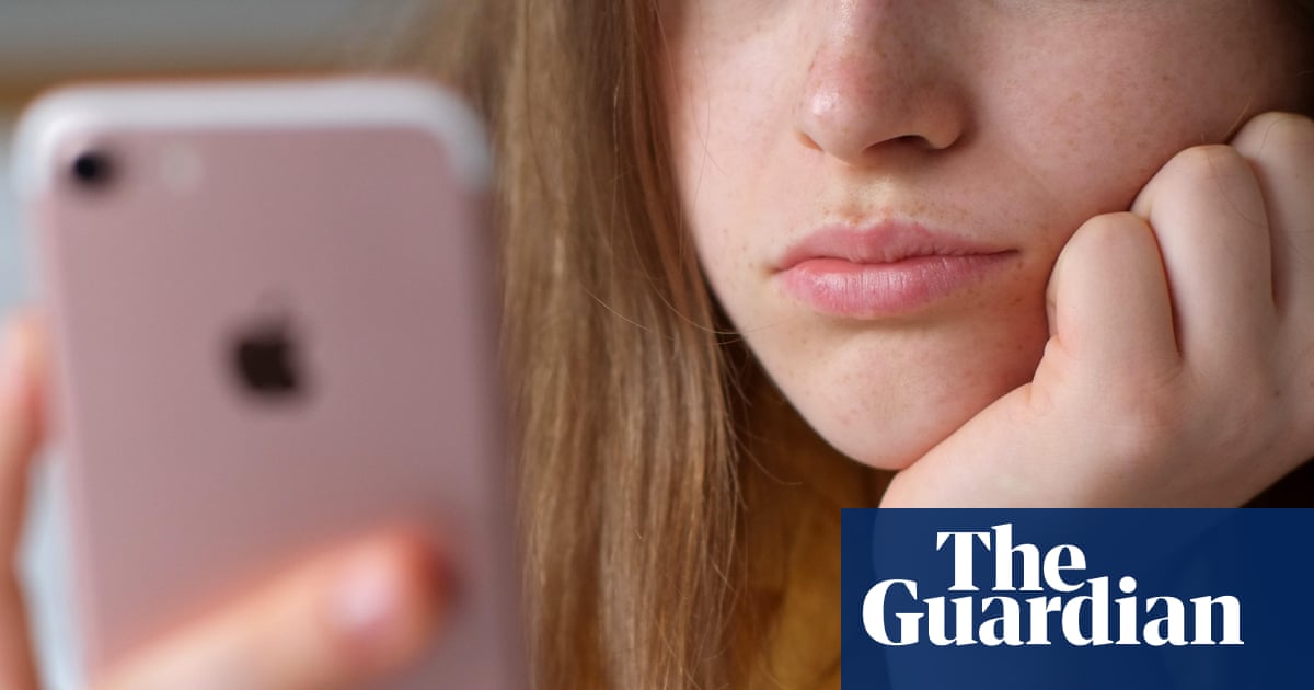 What Australia’s proposed social-media feed choice would do