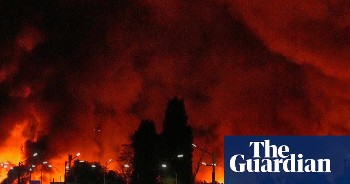 Kyiv reports fires after early-morning missile attack