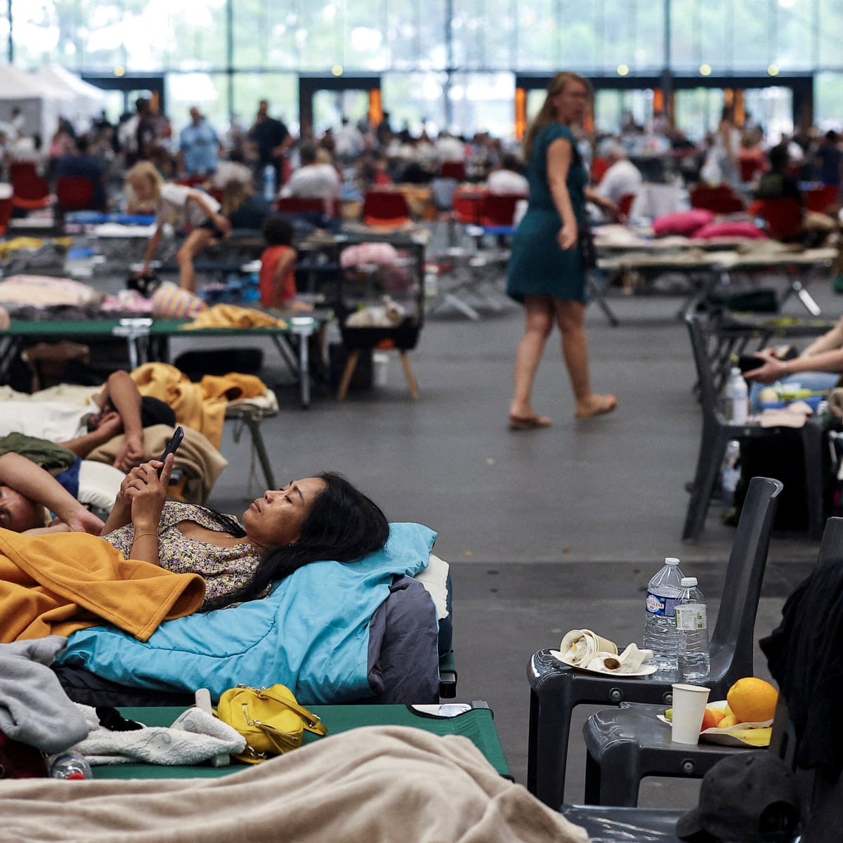 Residents face fear and displacement amid Gironde wildfire evacuation in France