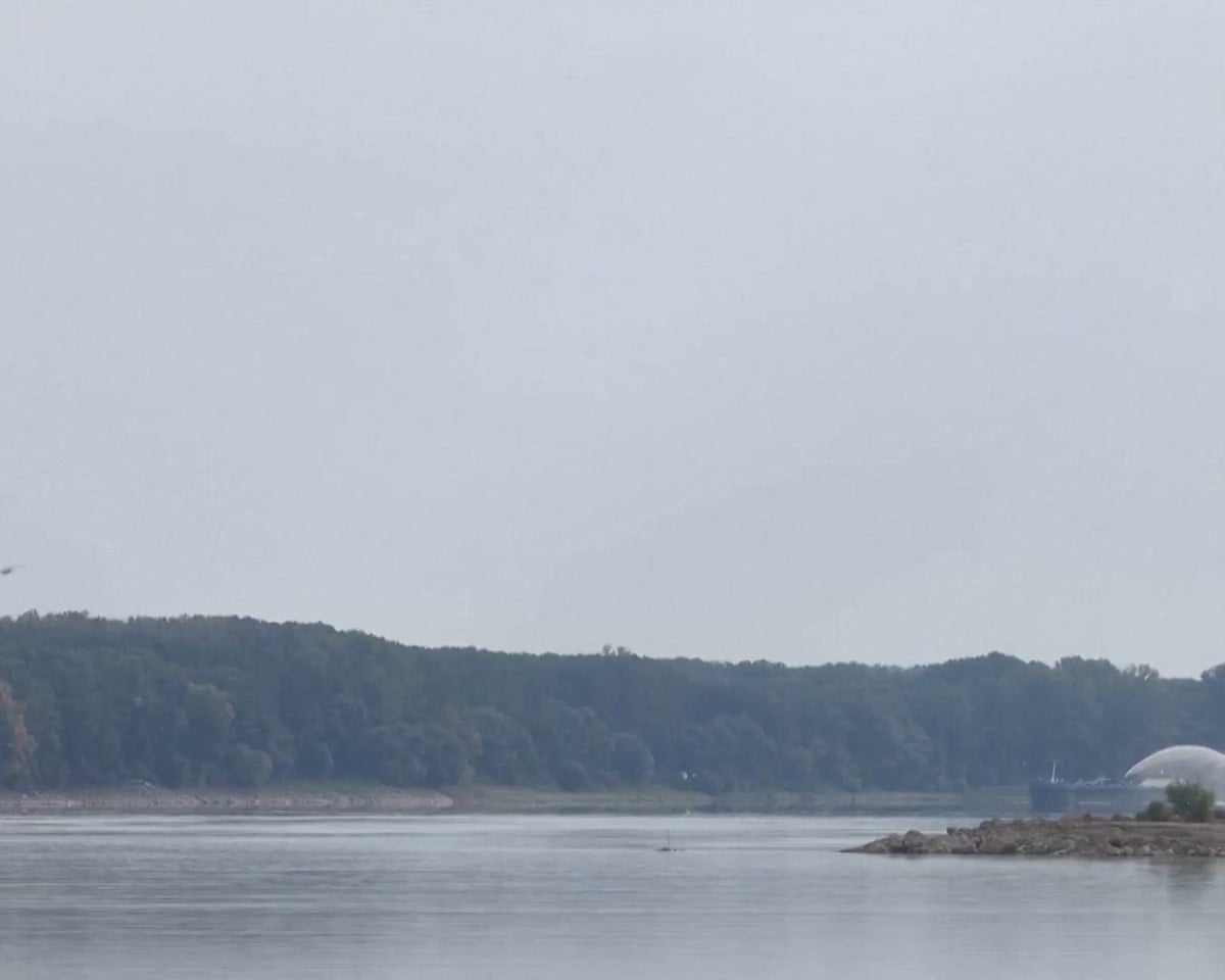 Blast Diverts Danube Water as Nuclear Plants Face Shutdowns